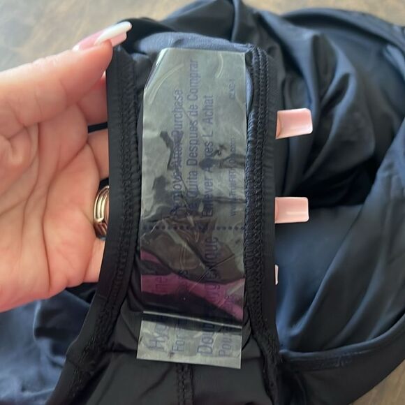 La Blanca Women's Island Goddess Rouched Body One Piece Swimsuit - Picture 14 of 14